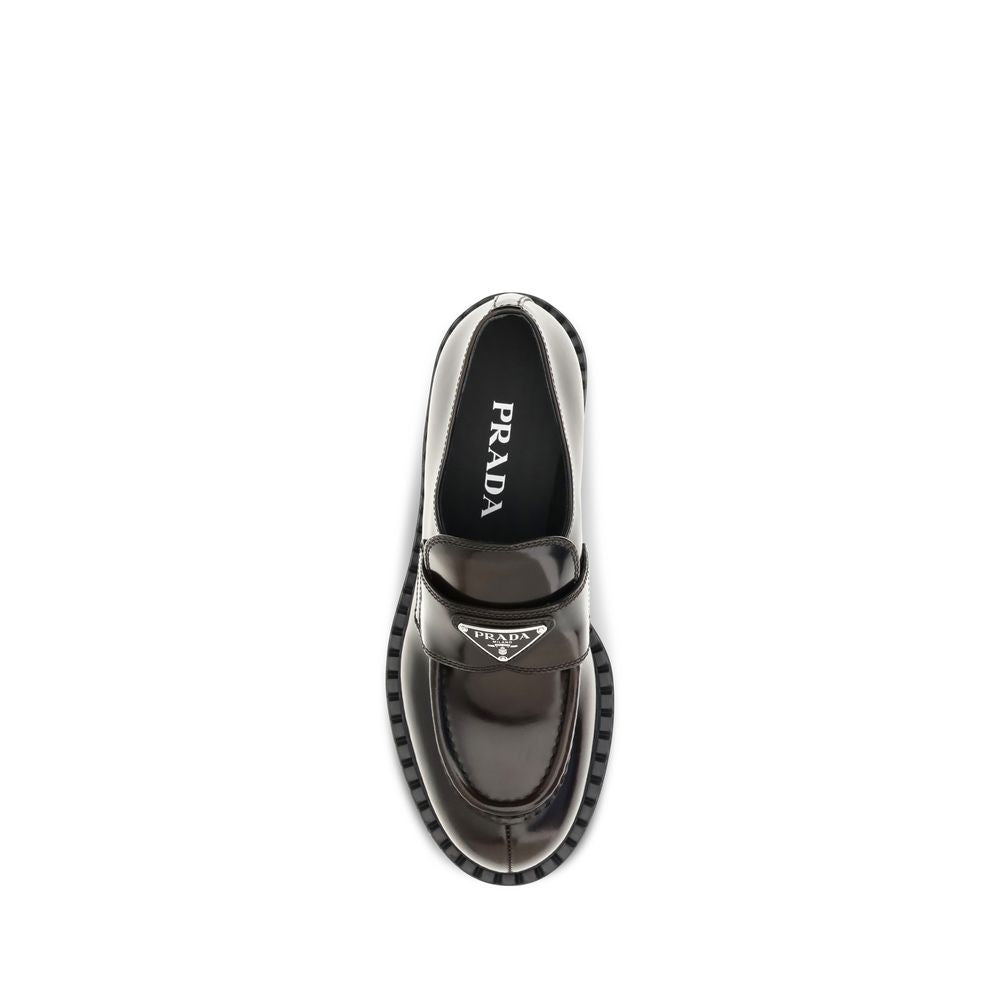 Prada Brown Calfskin Polished-Logo Loafers – Round Toe, Low Block Heel, AW26, Italian